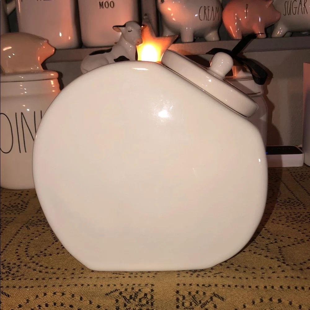 Rae Dunn XOXO Candy Jar/Canister